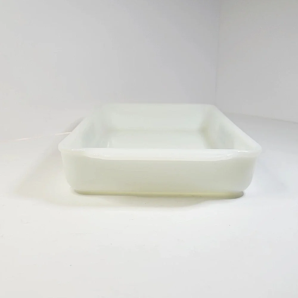 Vintage Fire King Anchor Hocking Ovenware 411 Fruit Tree Casserole Dish 2qt F6